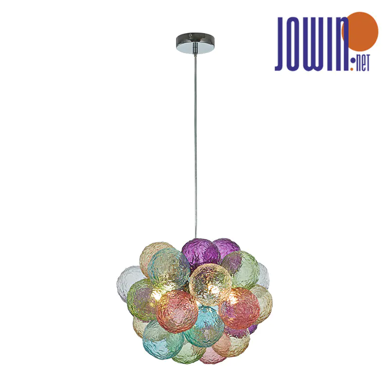 Bude lampa s přívěskem s vysněným balónem generovat vážné teplo?