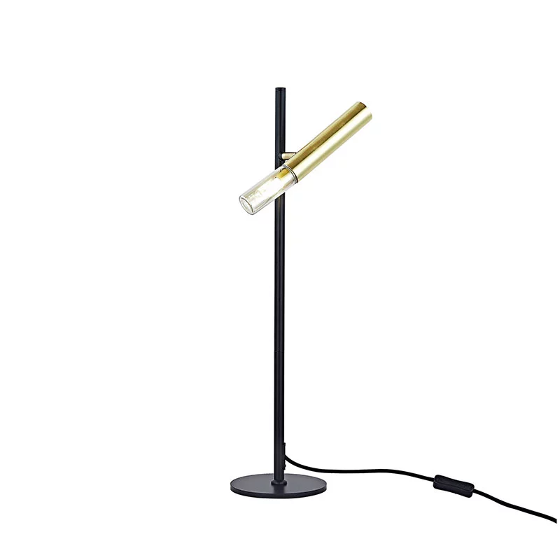 Stolní lampa do pokoje pro seniory